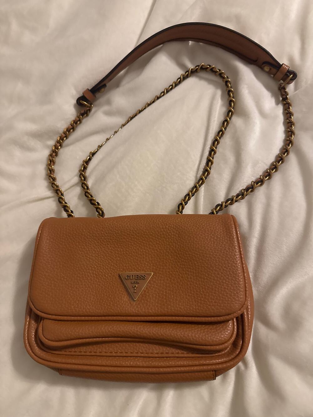 GUESS Becci Mini Convertible Crossbody Flap Bag - Picture 1 of 6